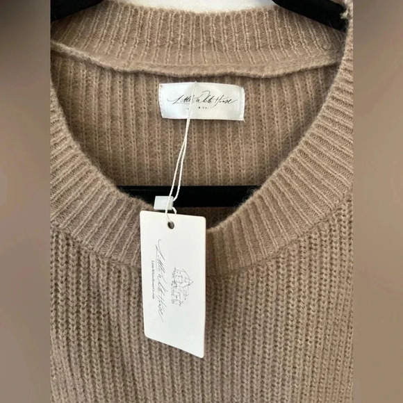 Little White House crewneck knit  sweater - Picture 4 of 12